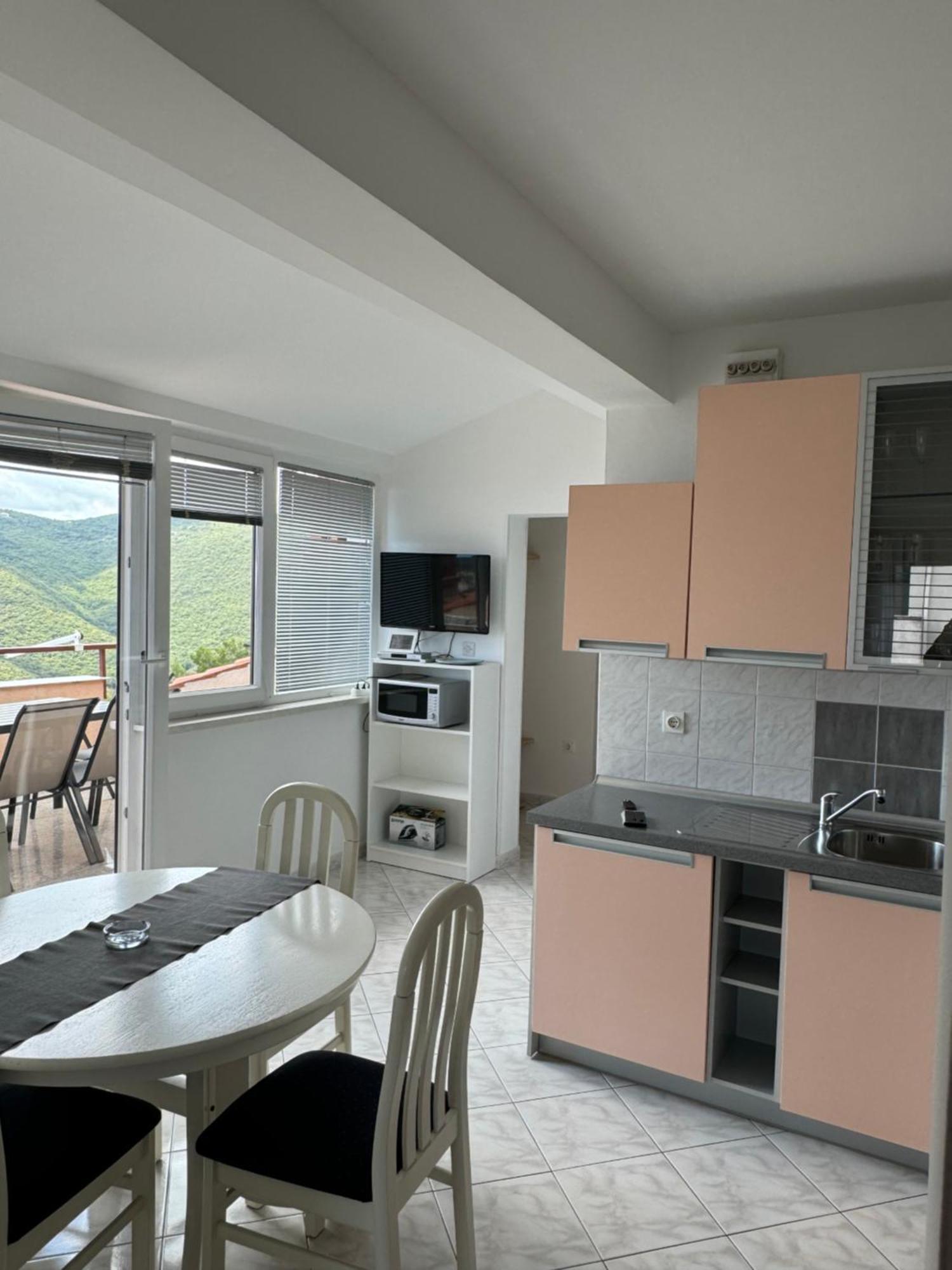 Apartments Creska 629 ラバック エクステリア 写真