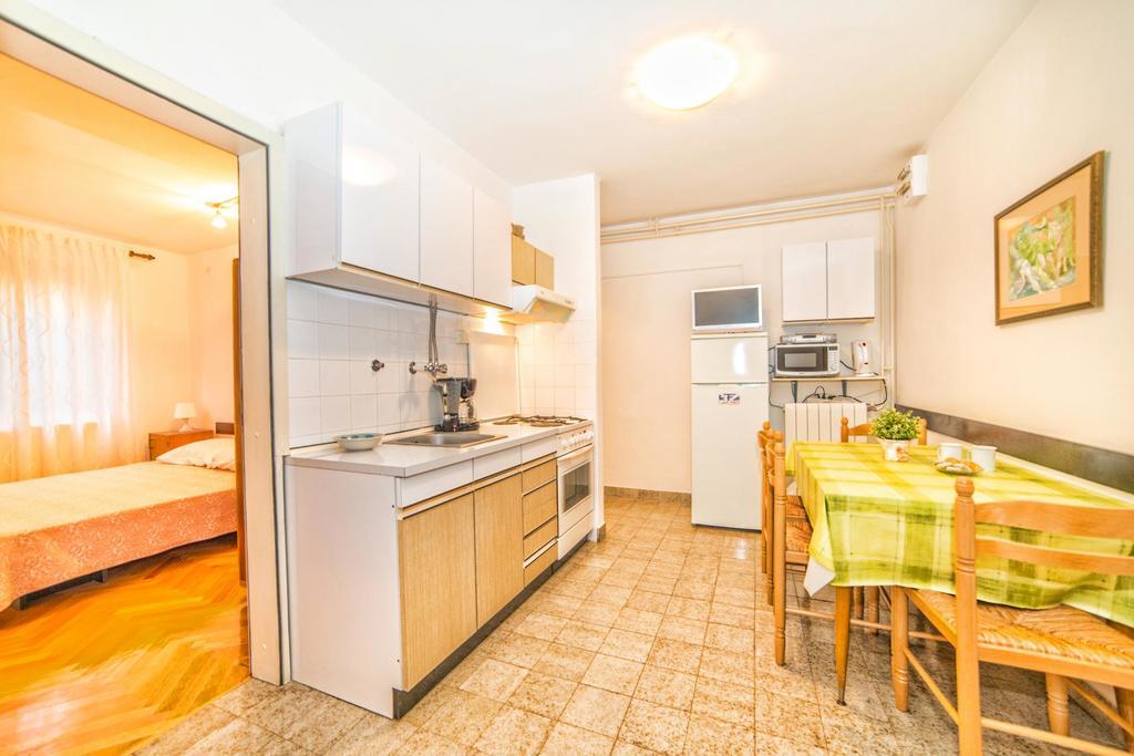 Apartments Creska 629 ラバック エクステリア 写真